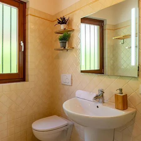 Casa Degli Angeli By Interhome グラヴェドーナ